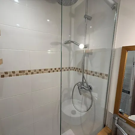 L'escale De Port-camargue , 4 Pers, Piscine, Climatisation, Parking 公寓 *